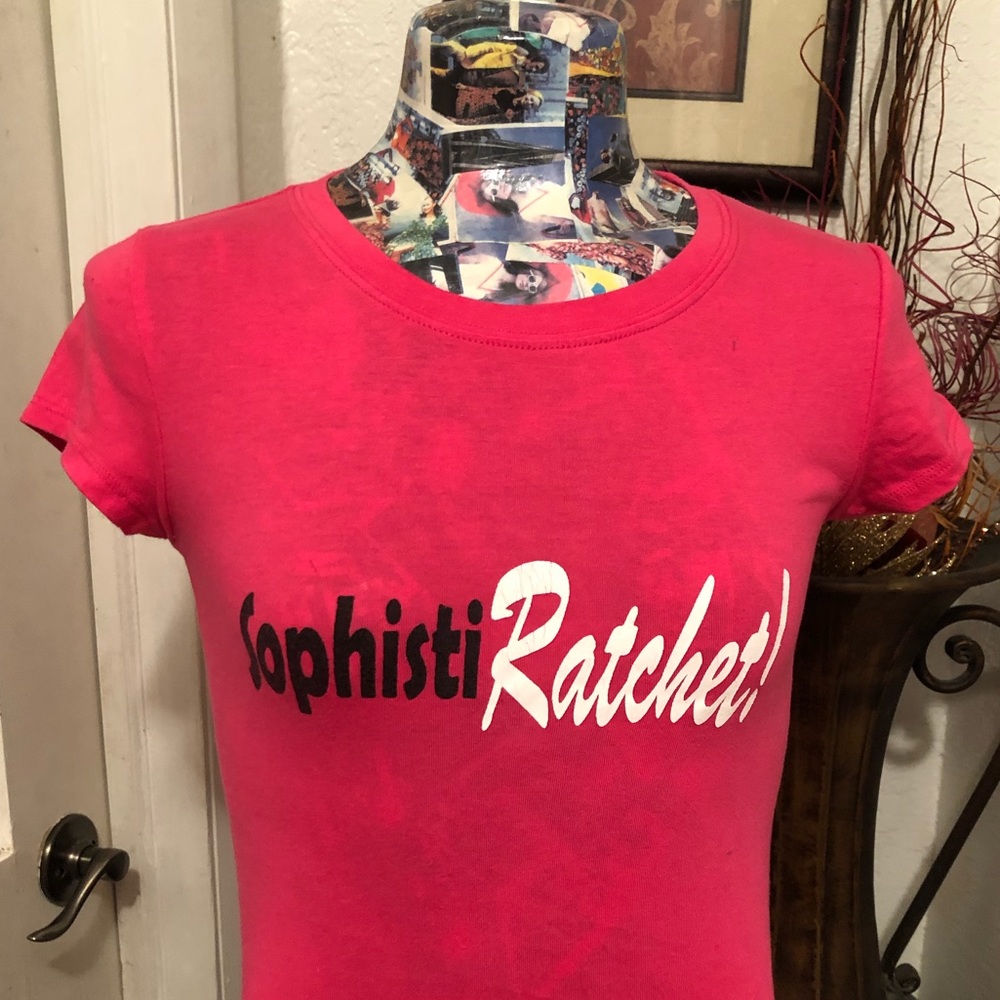 SOPHISTIratchet pink round tee shirt S